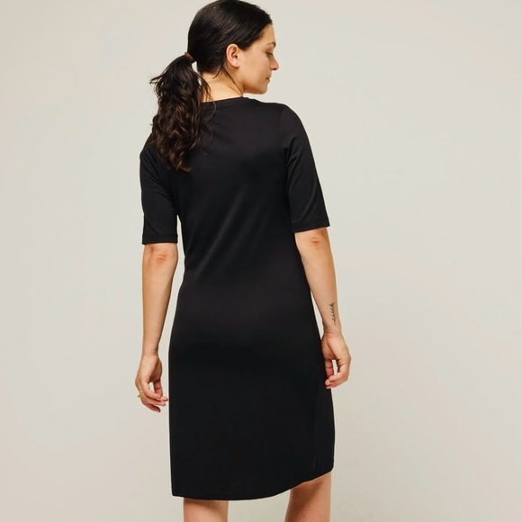 Like new! Wool& Chloe Fitted Dress - Picture 4 of 5